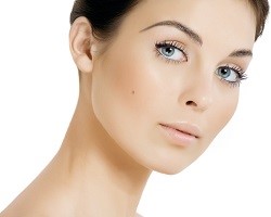 A Neck Lift Redefines the Contours of Your Neck While Removing Excess Fat